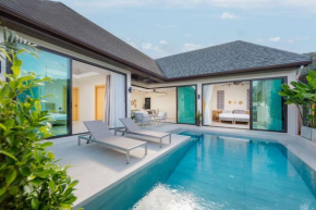 Villa Plunge by Tropiclook